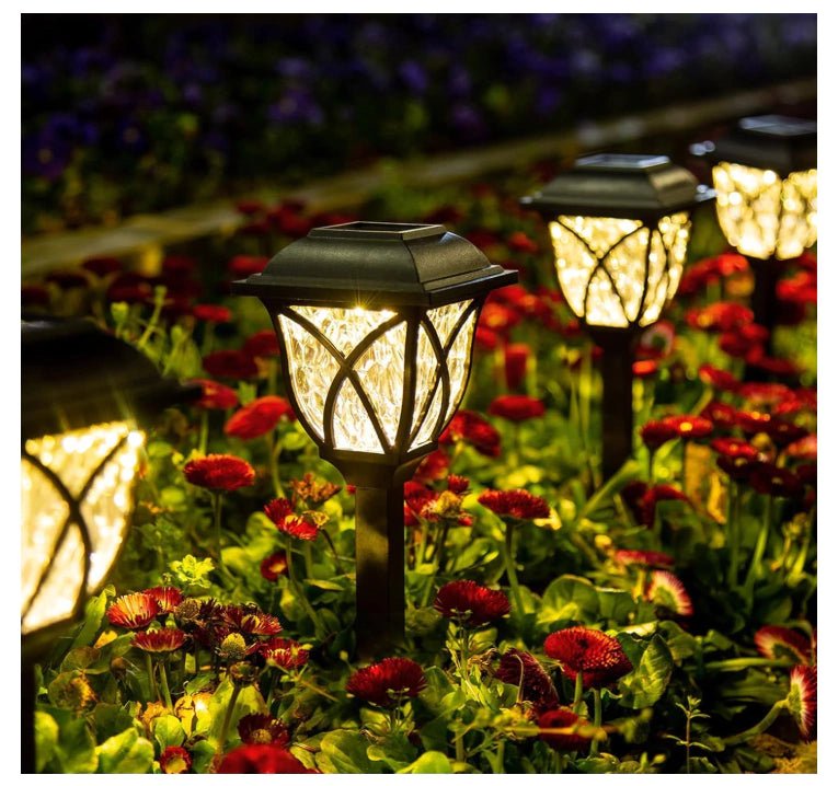 LAMPARA SOLAR DE FARO PARA JARDIN - TodoBacano